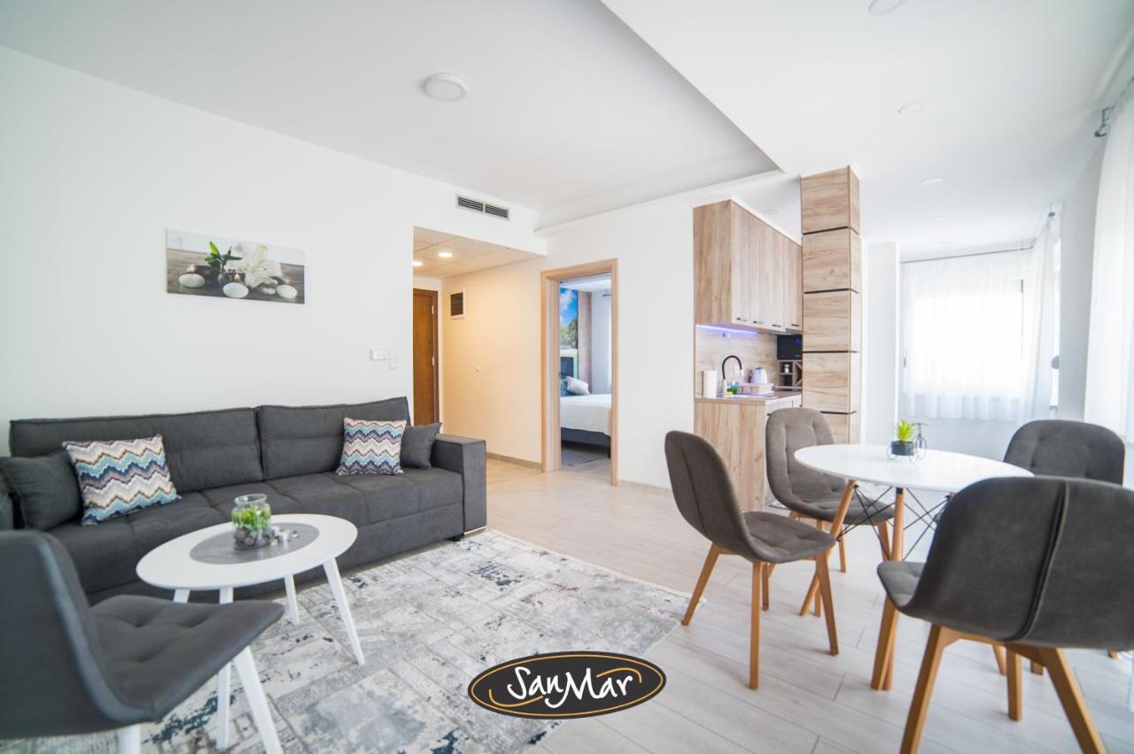 San-Mar Apartments ทูซลา ภายนอก รูปภาพ