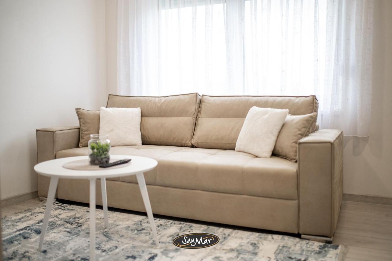 San-Mar Apartments ทูซลา ภายนอก รูปภาพ
